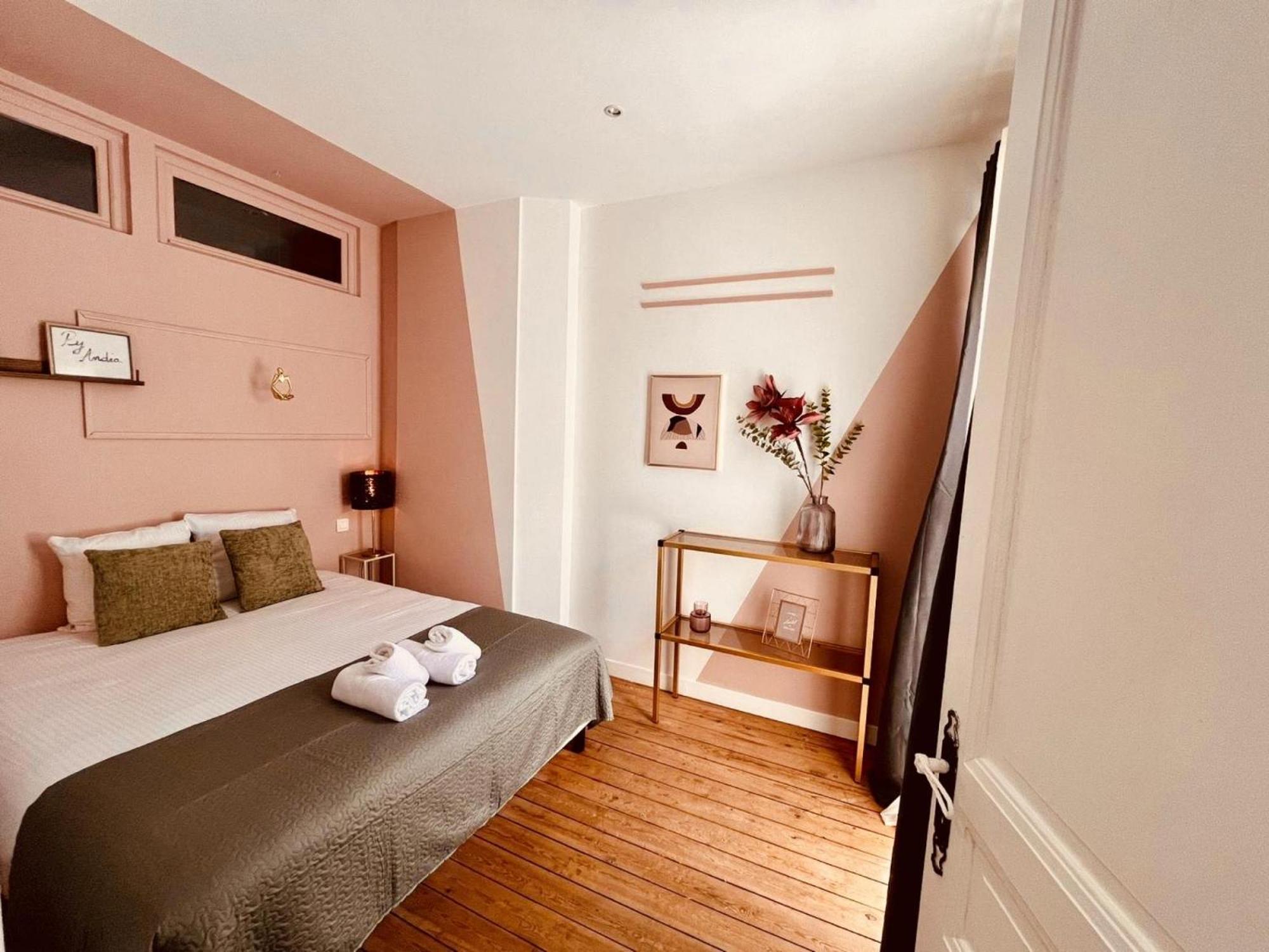 Escalier D'Or Conciergeriedamecarcas Apartment การ์กาซอน ภายนอก รูปภาพ