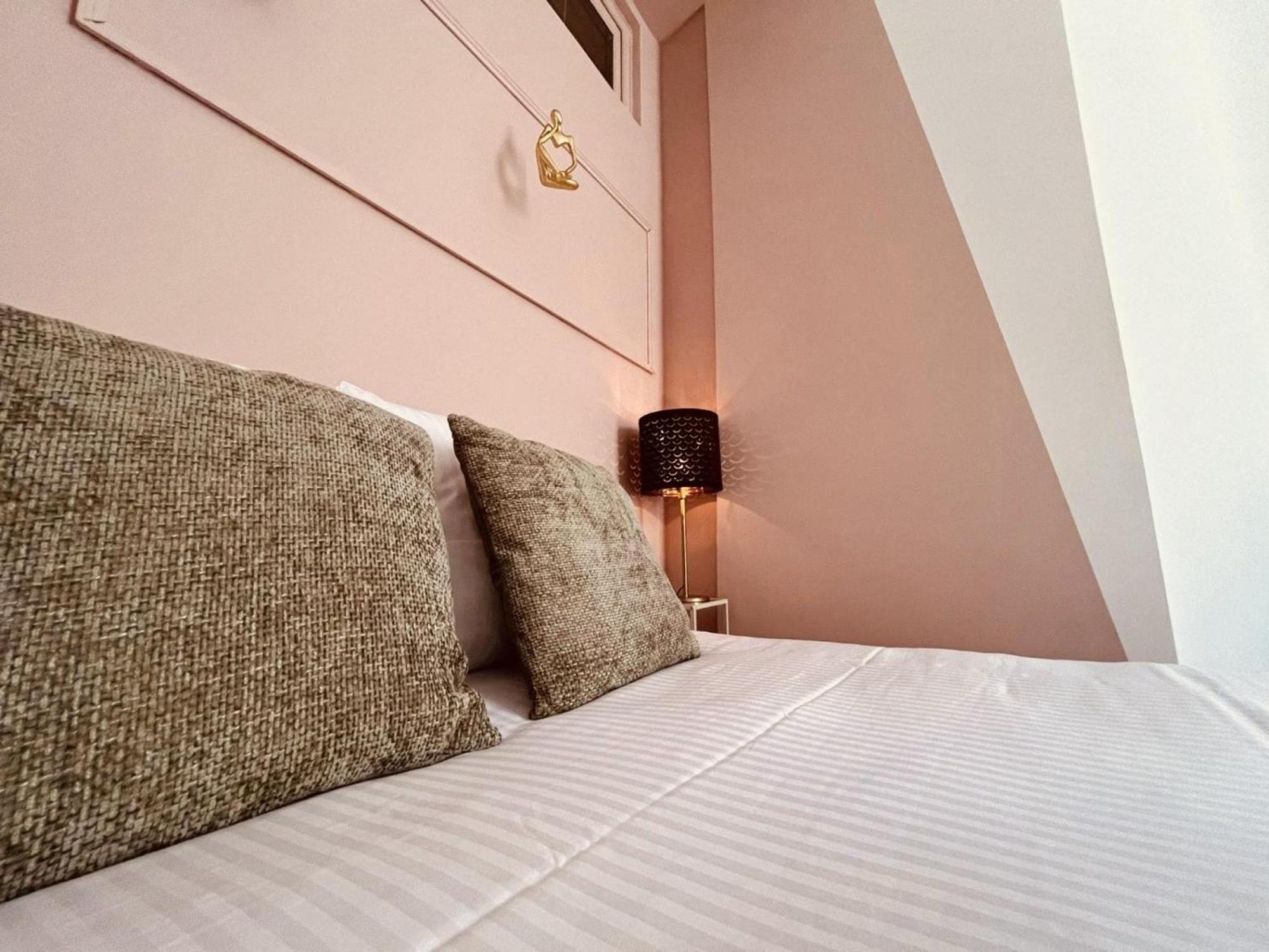 Escalier D'Or Conciergeriedamecarcas Apartment การ์กาซอน ภายนอก รูปภาพ
